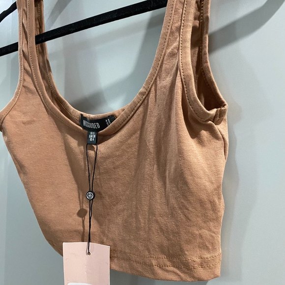 🌟Missguided NWT Cropped Tank Top Brown/Tan Size US 4 - Picture 4 of 5